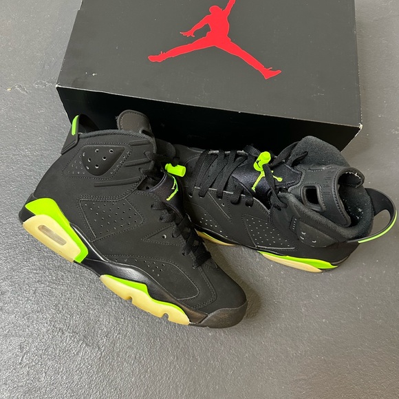 Air Jordan 6 Retro (electric green) - Picture 1 of 8